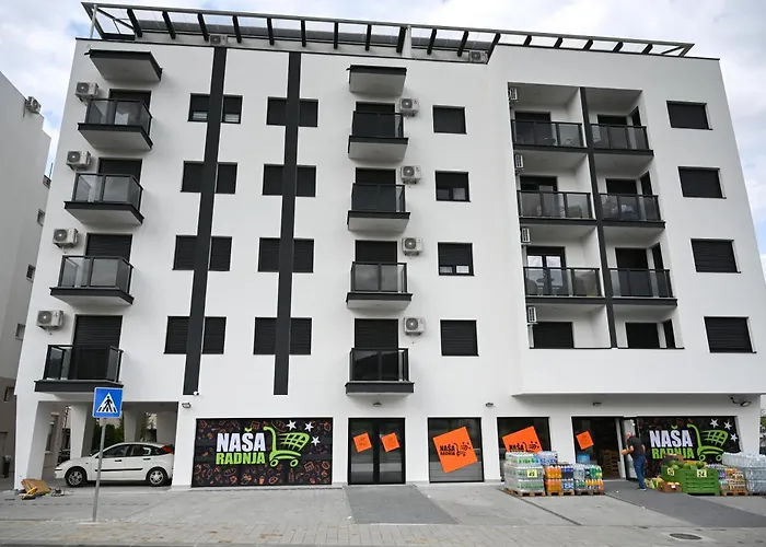 Park Апартаменты *